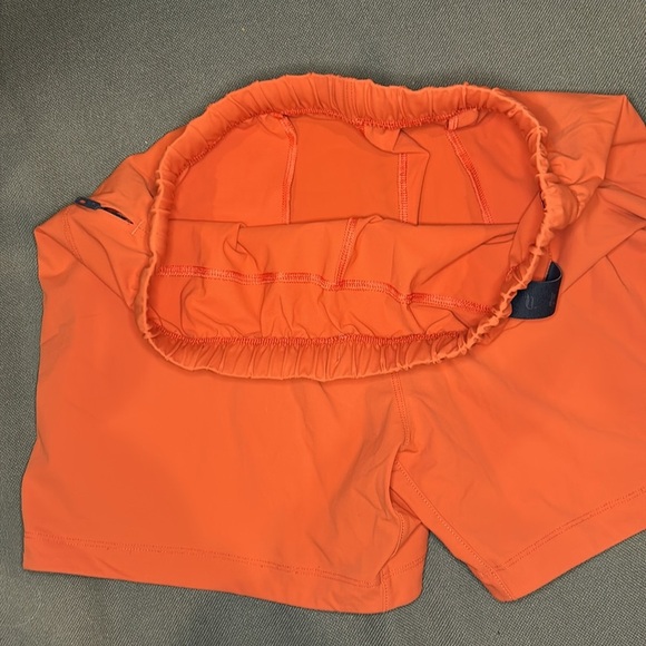 Fabletics Shorts - Picture 3 of 6